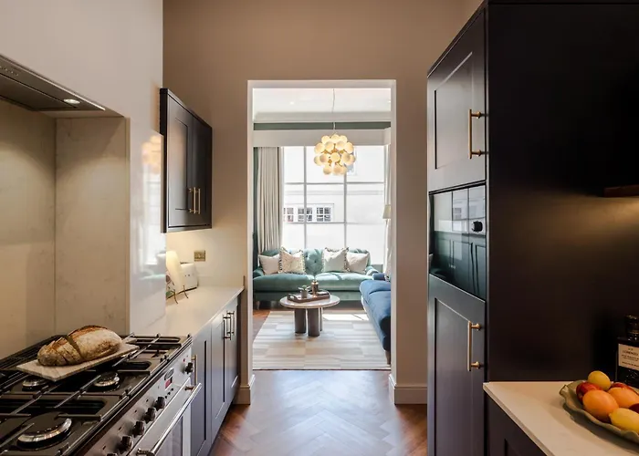 Дом отдыха The Clifton I 5 Bed House