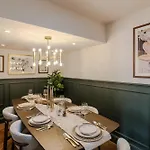 度假居 The Clifton I 5 Bed House *