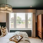 The Clifton I 5 Bed House Bristol