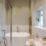 The Clifton I 5 Bed House Holiday home