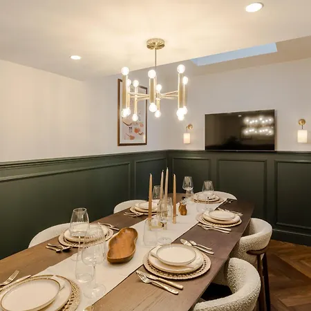 The Clifton I 5 Bed House Σπίτι διακοπών *