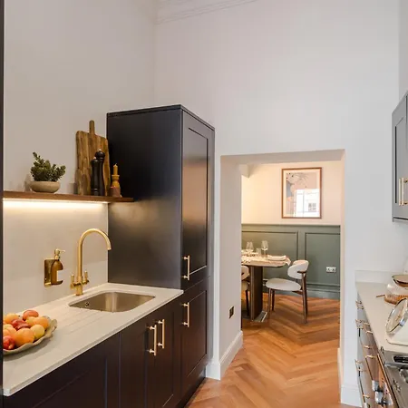 The Clifton I 5 Bed House Prázdninový dům *