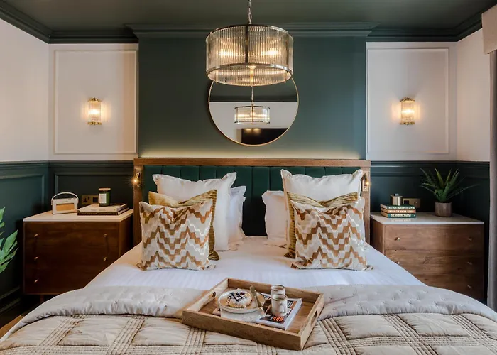 The Clifton I 5 Bed House Prázdninový dům *