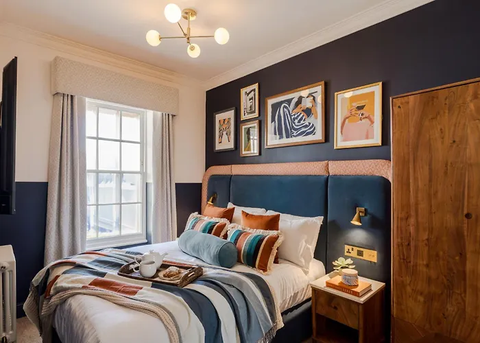 Hébergement de vacances The Clifton I 5 Bed House *