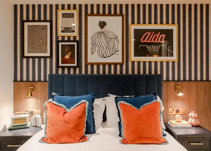 The Clifton I 5 Bed House 펜션 *